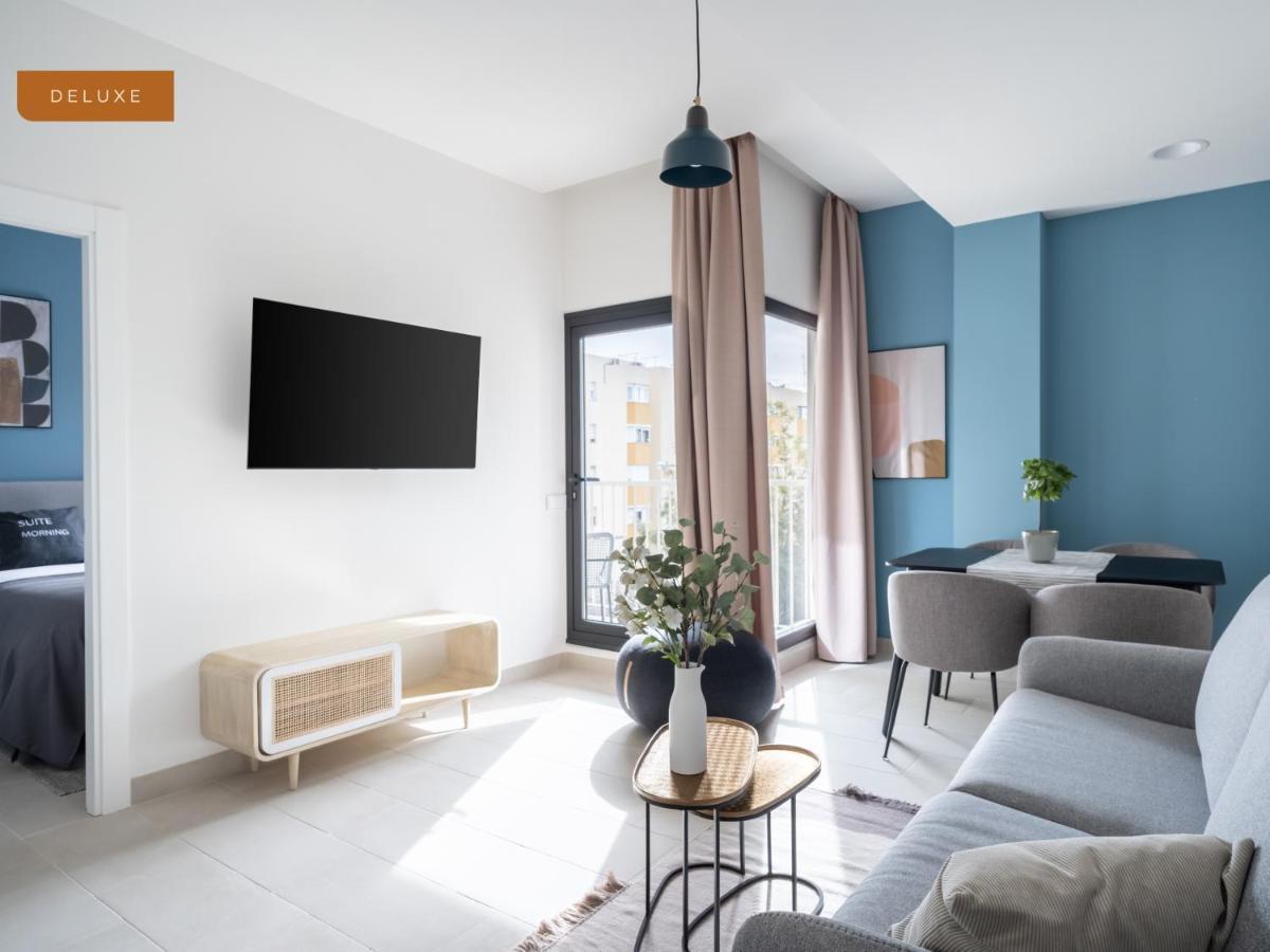 limehome Sevilla Calle Torcuato Luca de Tena Esterno foto